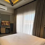 Nevv Bosphorus & 3*