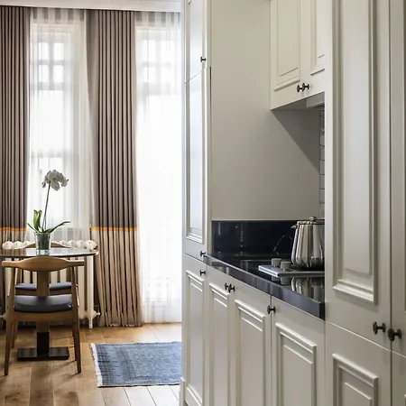 Otel Nevv Bosphorus & İstanbul