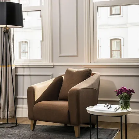 Nevv Bosphorus & Otel 3*