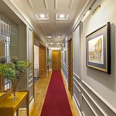 Nevv Bosphorus Hotel 3*