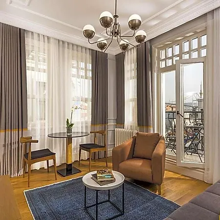 Hotel Nevv Bosphorus 3*