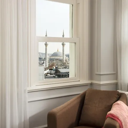 Nevv Bosphorus & İstanbul