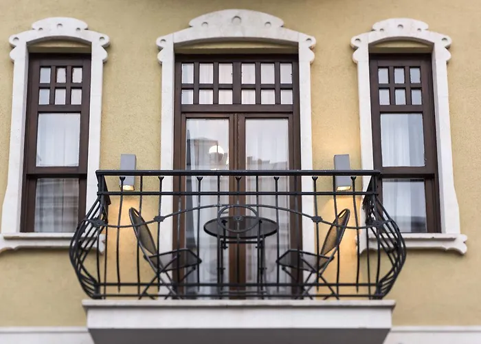 Nevv Bosphorus & Отель 3*