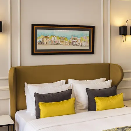 Nevv Bosphorus & Hotel Istambul